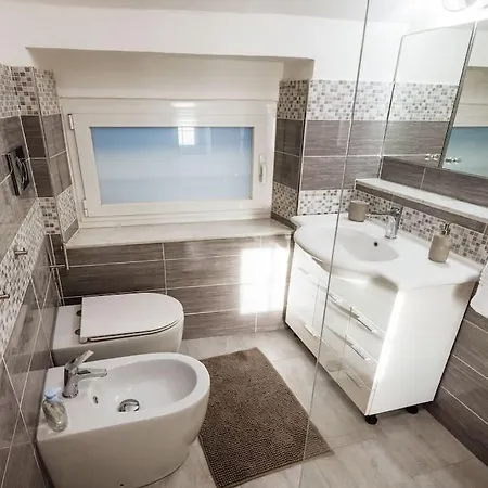 Casa Zaffe - Relax Ligure Nel Cuore Di Sturla Genoa